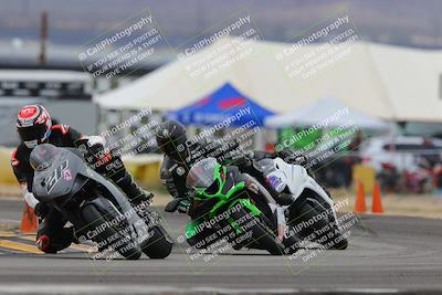 media/Jan-15-2023-SoCal Trackdays (Sun) [[c1237a034a]]/Turn 2 Set 2 (1155am)/